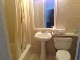 Nashoba Valley Inn & Suites - Ayer - 9