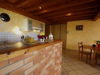 Gîte rural 2 chambres avec jardin, terrasse, wifi, animaux acceptés - FR-1-496-130 - Saint-Héand - 6