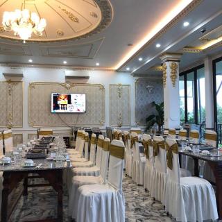 Little Saigon Hotel - 9