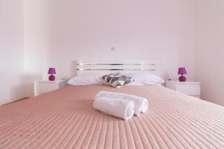 Apartment Nikol with big garden and terrace 350 meters from the sea - by TA Leut agency - Privlaka - 3