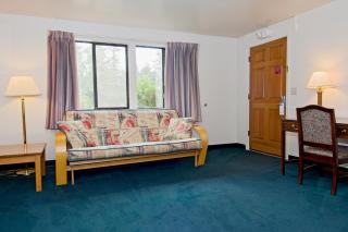 Sequim Bay Lodge - 9