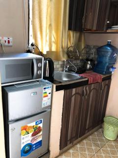 Cozy Bukoto Studio, unlimited WiFi, Netflix & Close to Acacia - 2