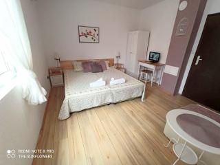 Guest House Sunflowers - Pomorie - 1