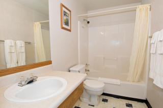 Sequim Bay Lodge - 7