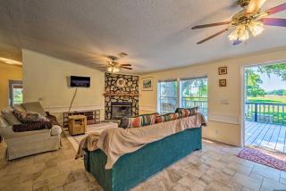 Family-Friendly Home with Deck by Rainbow Springs! - 8