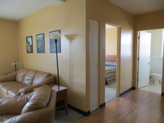 Athabasca Valley Inn & Suites - Hinton - 1