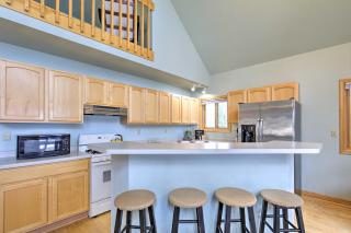 Cozy Dam Lake Escape with Dock, Yard and Water Access! - 2