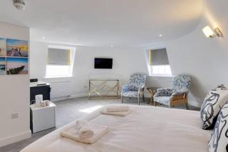 master accommodation suite 11 sea view - Hastings - 9