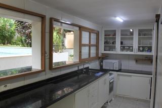 Piscina climatizada, jacuzzi e com grande área verde - 5