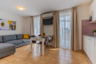 Apartments Dolac - Nerezine - 8
