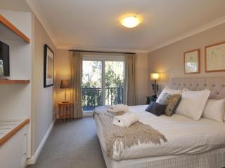 Villa 3br Beaujolais Villa located within Cypress Lakes Resort - Pokolbin - 1