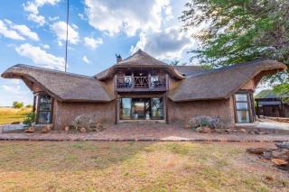 63 Zebula 4 Bedroom House Sleeps 12 - 9