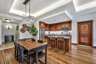 Luxury Three Bedroom Residence steps from Heavenly Village condo - 6