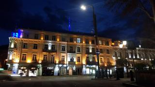 Whole Elite Apartment for Rent 1-5 person on Ave Rustaveli - Tbilisi - 9