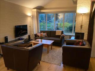 Holiday Home in Haaksbergen by Lake - Haaksbergen - 0