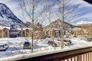 Ten Mile Creek 304 condo - 8