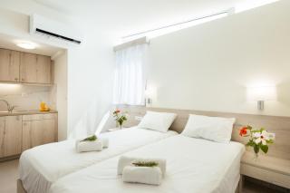 Giannis Seafront Studios - Korakas - 7