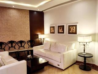 Luxurious Boutique One Bed Apartment In Bahria Town - 2