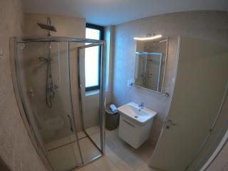 Fancy Beach Apartment - Mamaia - 3