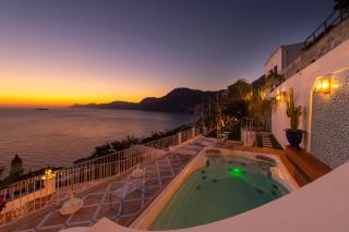 Luxury Villa Malika - Great View on Capri&Positano - Praiano - 3