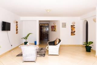One bedroom Beachfront in Shanzu Mombasa - Mombasa - 6