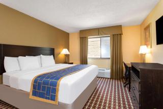 Days Inn by Wyndham Hillsborough - Hillsborough - 4