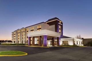 La Quinta inn & suites by Wyndham Dothan - 8