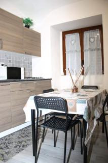 Meghan Home - Catania - 4