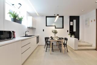 Phaedrus Living City Center Luxury Flat Skoufa - Atene - 0