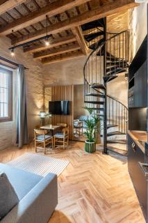 Santa Clara Suites Sevilla - Siviglia - 8