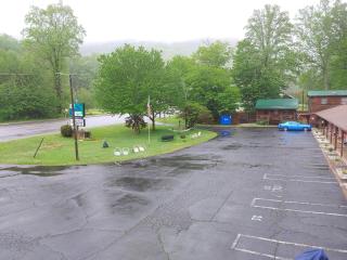 Stony Creek Motel - Maggie Valley - 1