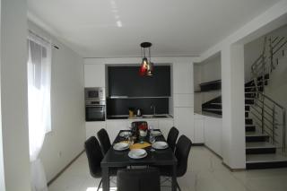 Villa Essenza - Luksuzne kuće za odmor - Vodice - 1