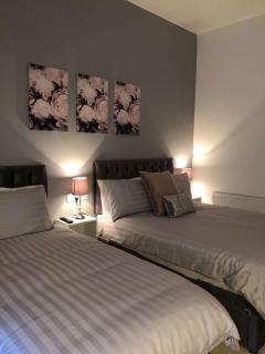 Atlantic Lodge, Main Street Ardara - 4