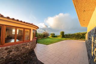 Secluded Sunset Villa on Cliff & 180 Degree Ocean Views - Fajã da Ovelha - 4