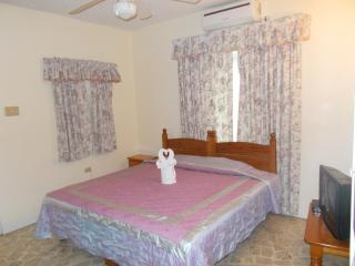 Paradise Inn - 4