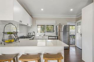 Casa Sorella - beachfront family home with pool - North Haven - 5