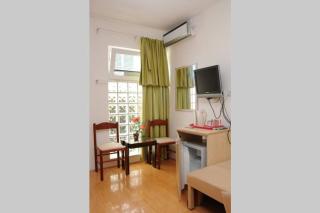 BMV room for 2-3 persons - Sveti Stefan - 9