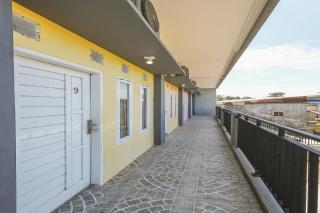 RedDoorz At Pelangi Guest House - Balikpapan - 3