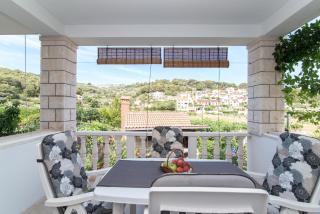 Apartments Mare - Postira - 9