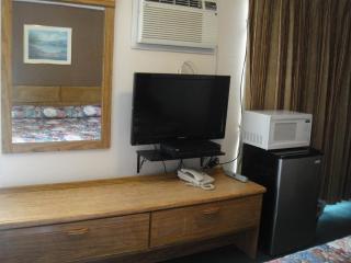 California Motel - 5