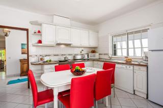 Villa Hope by Villa Plus - Galé - 3