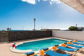 Villa Vesubio by Villa Plus - Puerto del Carmen - 9