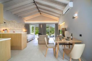 Paxos Luxury Living Junior Suites - Gaios - 3