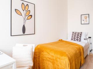 The Best Rent - Beautiful three-bedrooms apartment near metro Lodi - 3