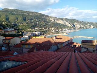 T2 à Menton Vue mer proche Plage - Menton - 9