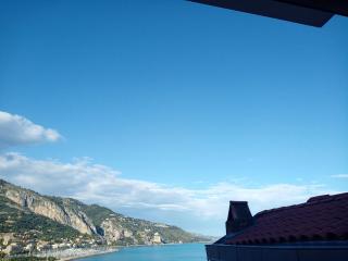 T2 à Menton Vue mer proche Plage - Menton - 8