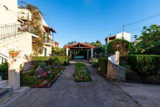 Classy & Traditional House with Fantastic View - (( Agía Eleoúsa )) - 2