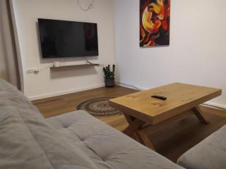 Dekel-City center and Sea view -new listing - Eilat - 2