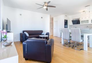 Euphoria Luxury Apartment - 1