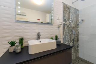 Cuvi Beach Apartments - Rovinj - 3